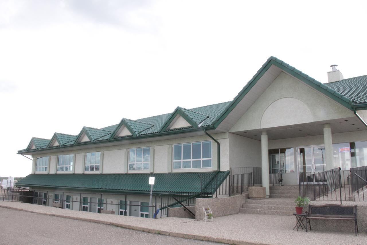 Garden Court Motel Manning Bagian luar foto