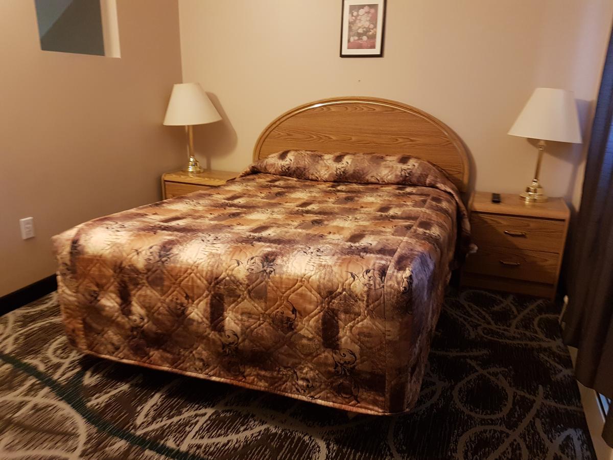 Garden Court Motel Manning Bagian luar foto